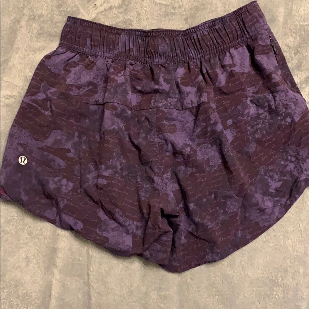 reversible lululemon shorts!
